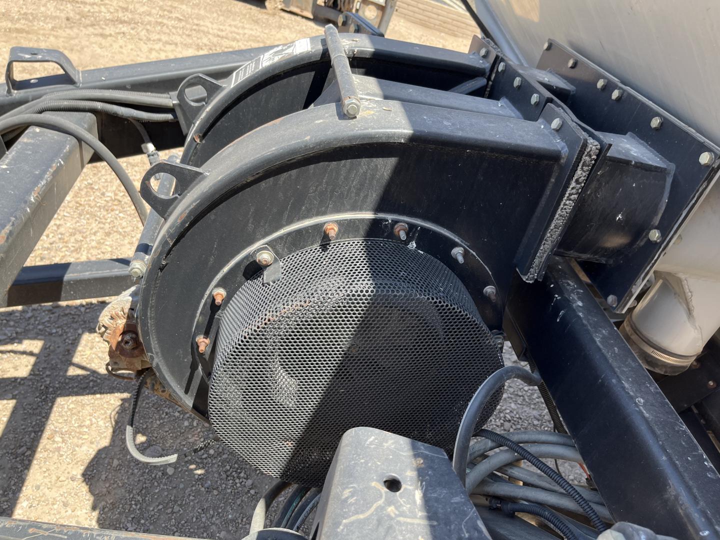 ./imagenes/INVOICE/2019/13592/SEMBRADORA FLEXI COIL  2340 (31).JPG